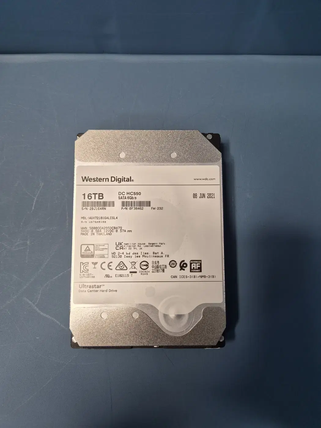 WD DC HC550 16TB 16TB HDD SATA 판매합니다.